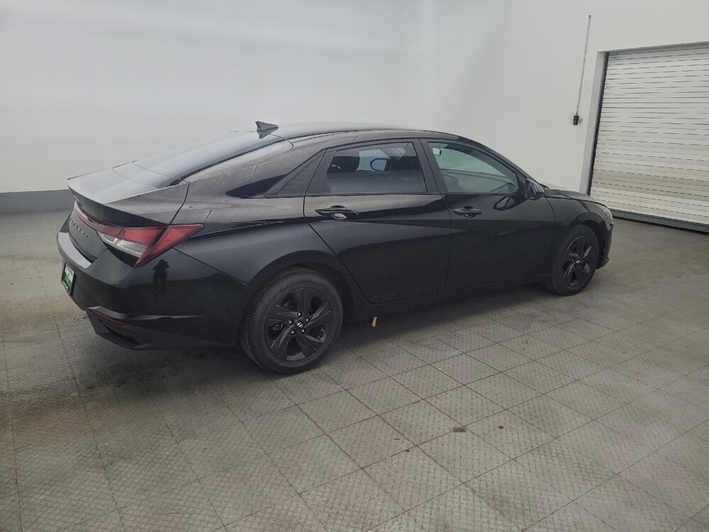 2023 Hyundai Elantra in New Castle, DE 19720 - 18132421 10
