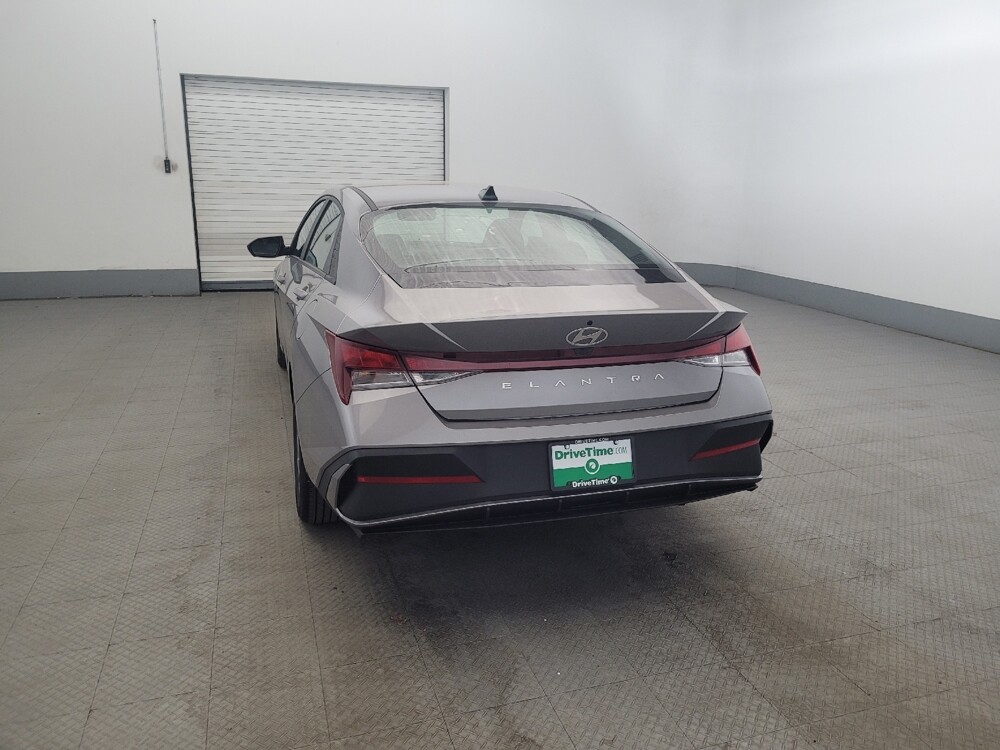2024 Hyundai Elantra in Williamstown, NJ 8094 - 18132423 6