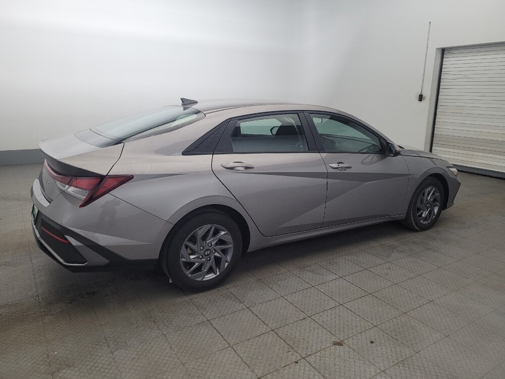 2024 Hyundai Elantra in Williamstown, NJ 8094 - 18132423 10