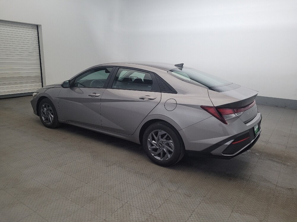 2024 Hyundai Elantra in Williamstown, NJ 8094 - 18132423 3