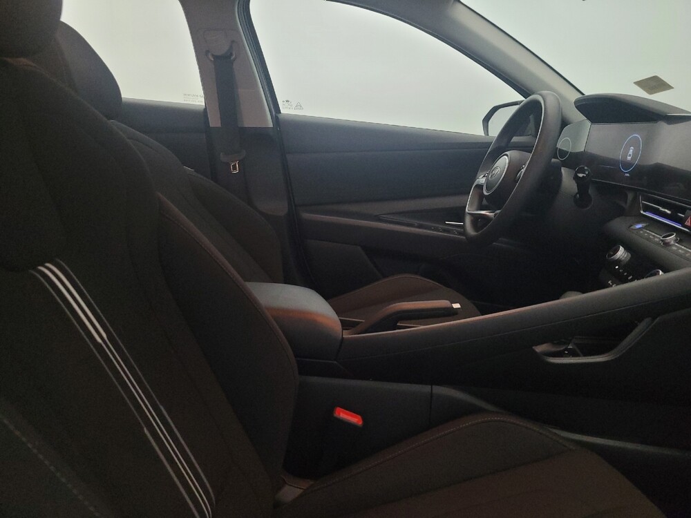 2024 Hyundai Elantra in Williamstown, NJ 8094 - 18132423 21