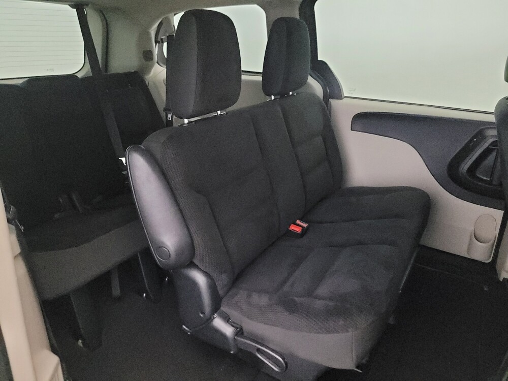 2018 Dodge Grand Caravan in Newport News, VA 23601 - 18132426 19