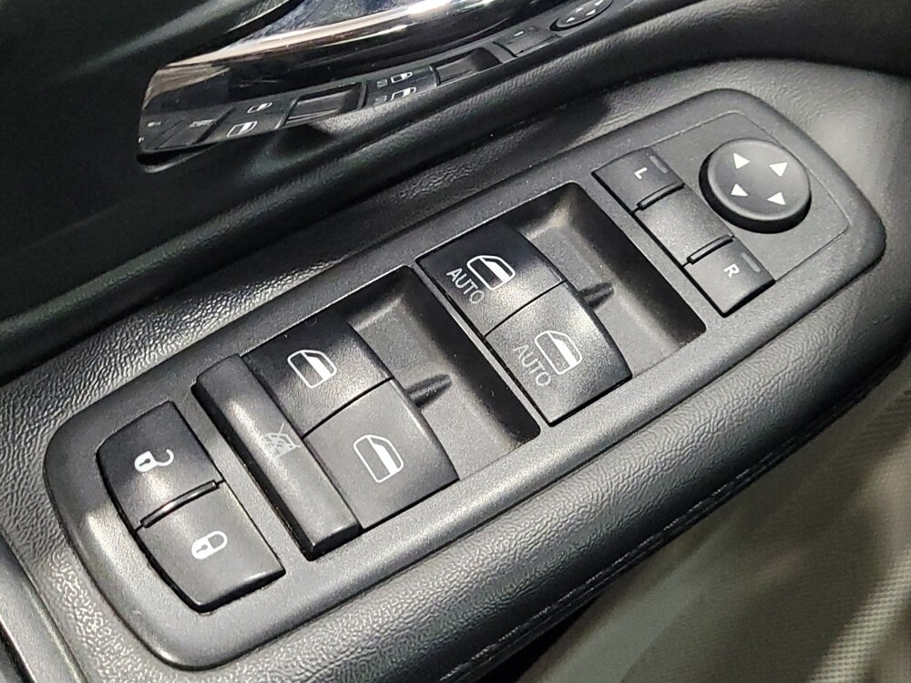 2018 Dodge Grand Caravan in Newport News, VA 23601 - 18132426 27