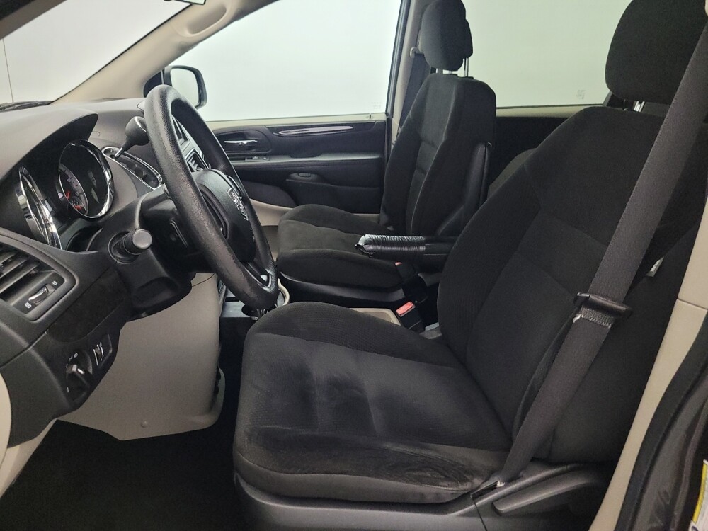 2018 Dodge Grand Caravan in Newport News, VA 23601 - 18132426 17