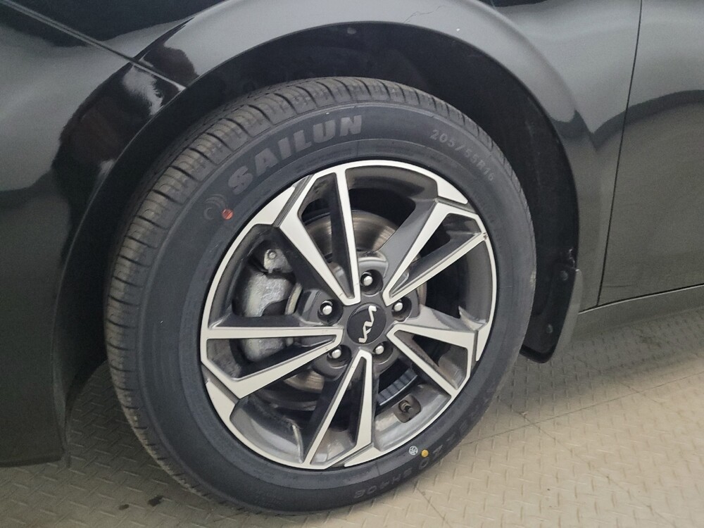 2023 Kia Forte in New Castle, DE 19720 - 18132428 31