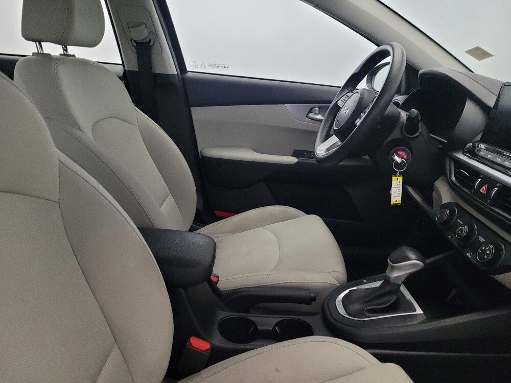 2023 Kia Forte in New Castle, DE 19720 - 18132428 21