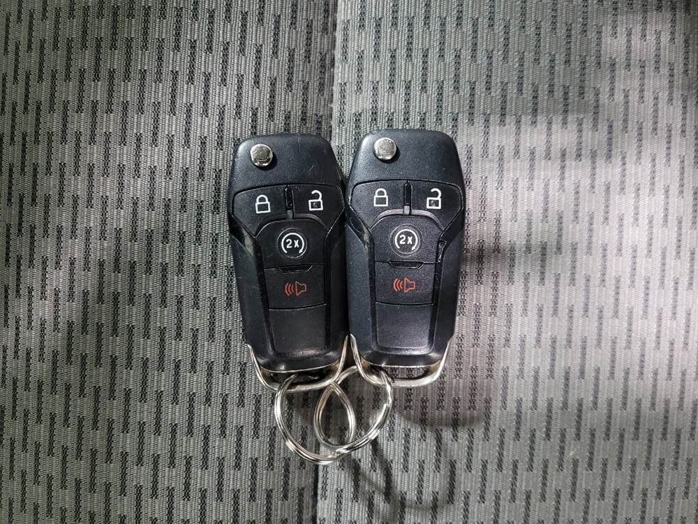 2016 Ford F150 in Langhorne, PA 19047 - 18132431 32