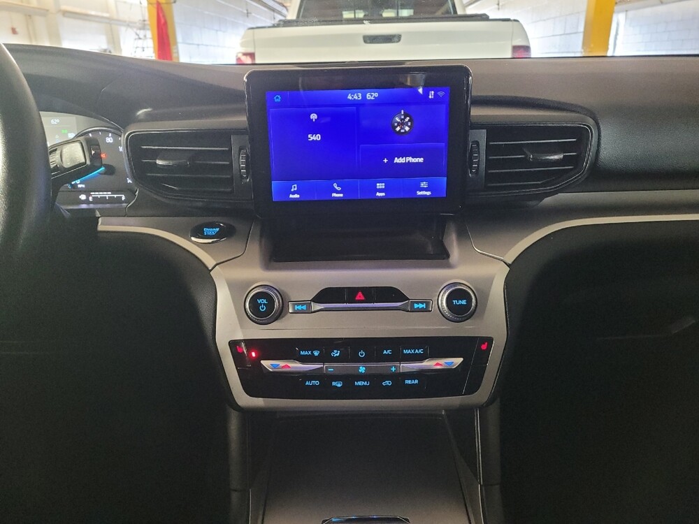2022 Ford Explorer in St. Louis, MO 63125 - 18132449 25