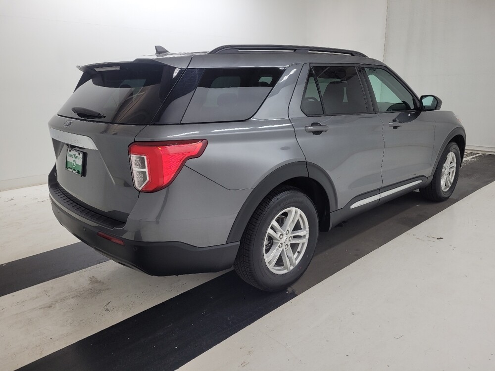 2022 Ford Explorer in St. Louis, MO 63125 - 18132449 9