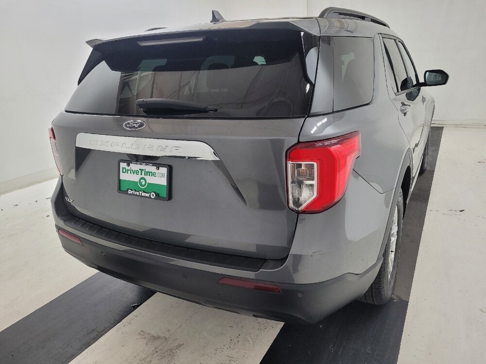 2022 Ford Explorer in St. Louis, MO 63125 - 18132449 7