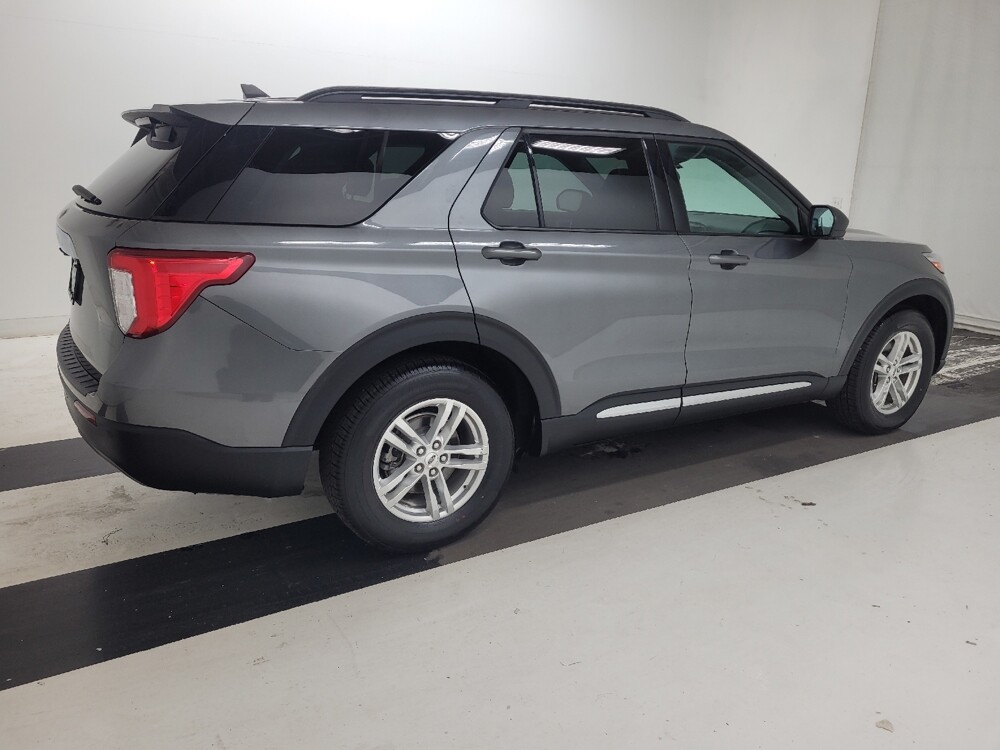 2022 Ford Explorer in St. Louis, MO 63125 - 18132449 10