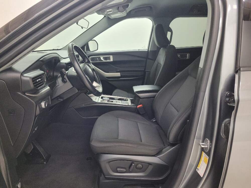 2022 Ford Explorer in St. Louis, MO 63125 - 18132449 17