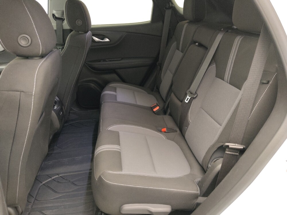 2024 Chevrolet Blazer in Springfield, MO 65807 - 18132450 18