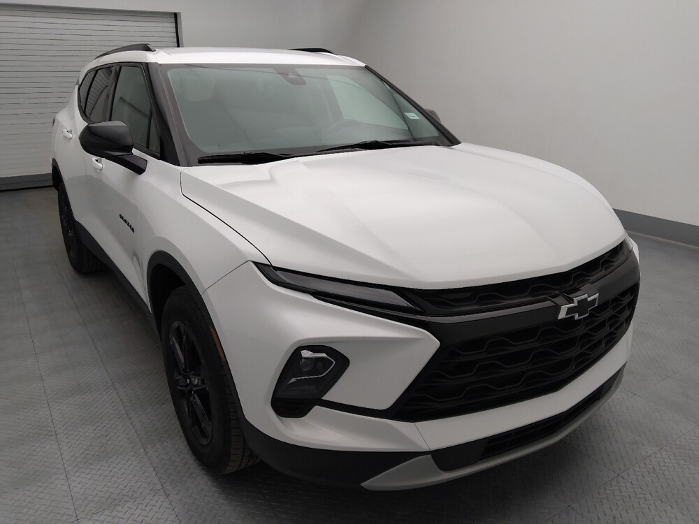 2024 Chevrolet Blazer in Springfield, MO 65807 - 18132450 13