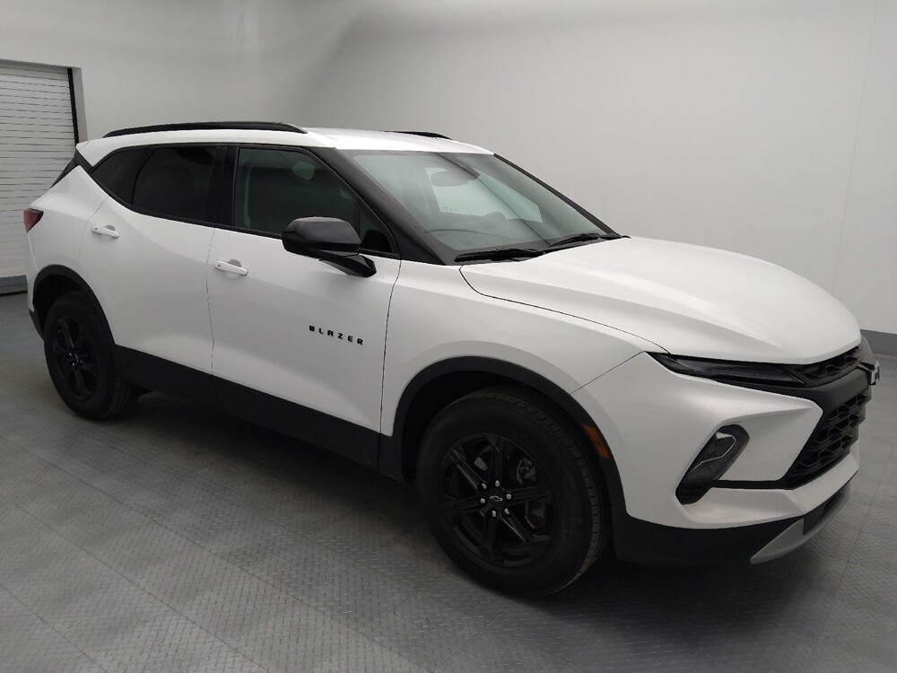 2024 Chevrolet Blazer in Springfield, MO 65807 - 18132450 11