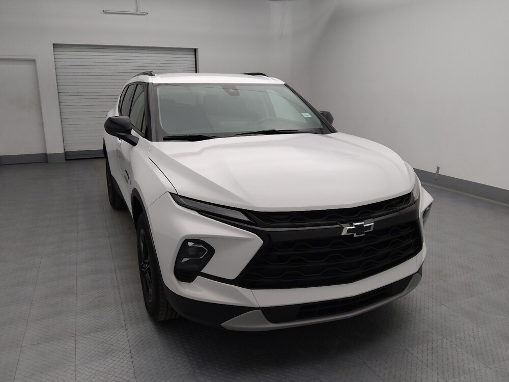 2024 Chevrolet Blazer in Springfield, MO 65807 - 18132450 14
