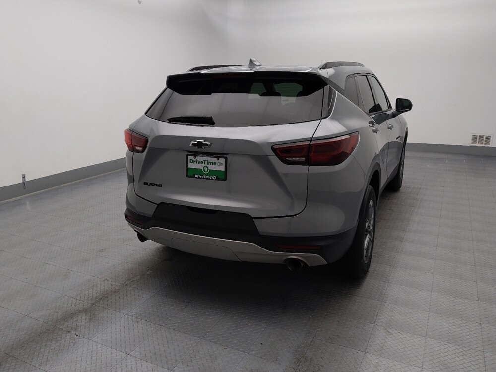 2024 Chevrolet Blazer in Independence, MO 64055 - 18132451 7