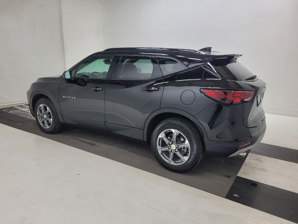 2024 Chevrolet Blazer in St. Louis, MO 63125 - 18132454 3