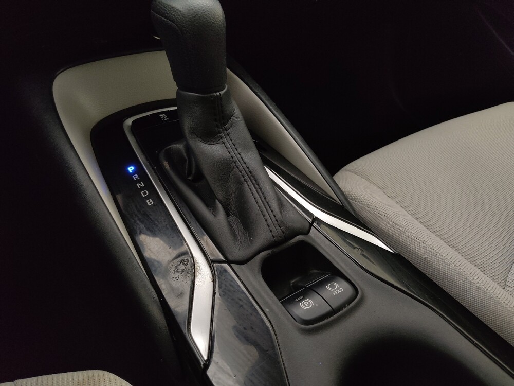 2020 Toyota Corolla in Gladstone, MO 64118 - 18132455 26