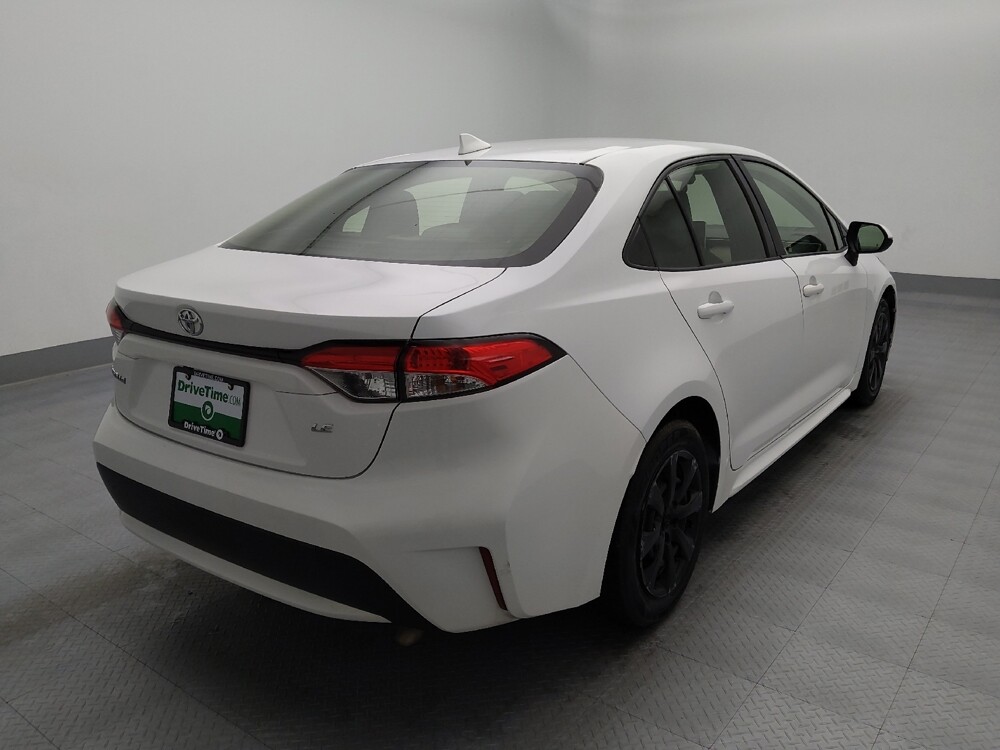2020 Toyota Corolla in Gladstone, MO 64118 - 18132455 9