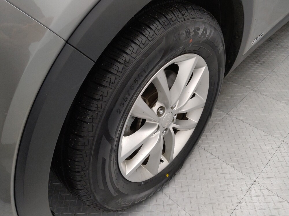 2016 Kia Sorento in Gladstone, MO 64118 - 18132456 31