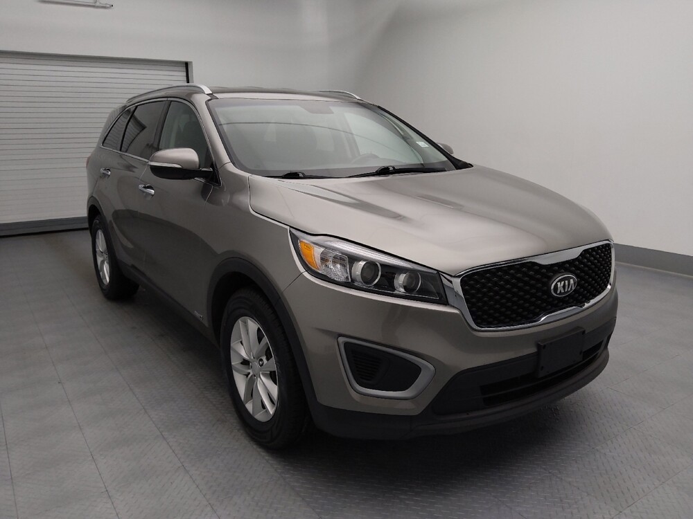 2016 Kia Sorento in Gladstone, MO 64118 - 18132456 13