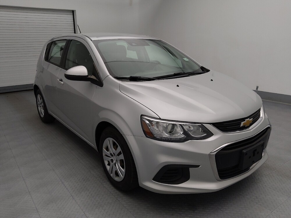 2020 Chevrolet Sonic in Gladstone, MO 64118 - 18132457 13