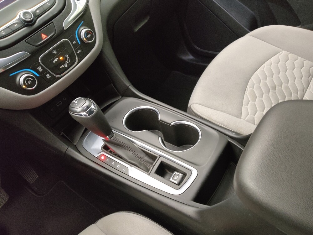 2020 Chevrolet Equinox in Independence, MO 64055 - 18132458 26