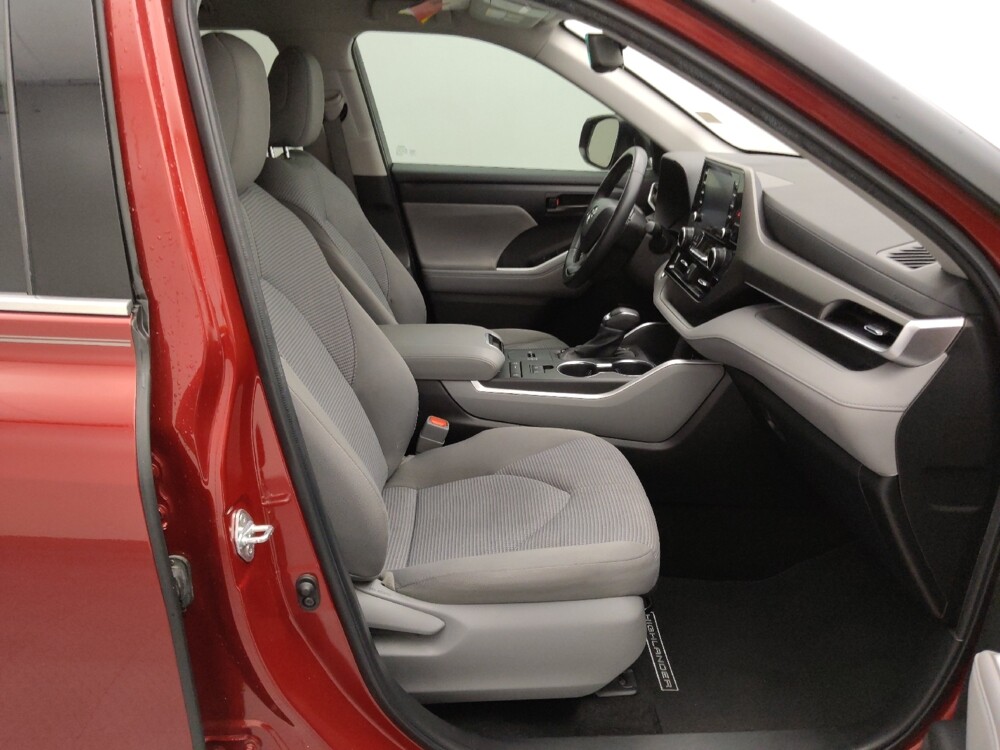 2022 Toyota Highlander in Springfield, MO 65807 - 18132459 21