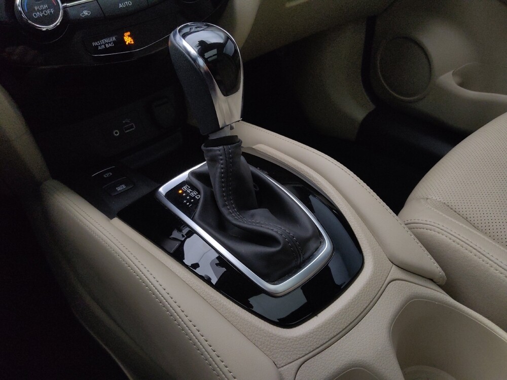 2018 Nissan Rogue in St. Louis, MO 63136 - 18132460 26