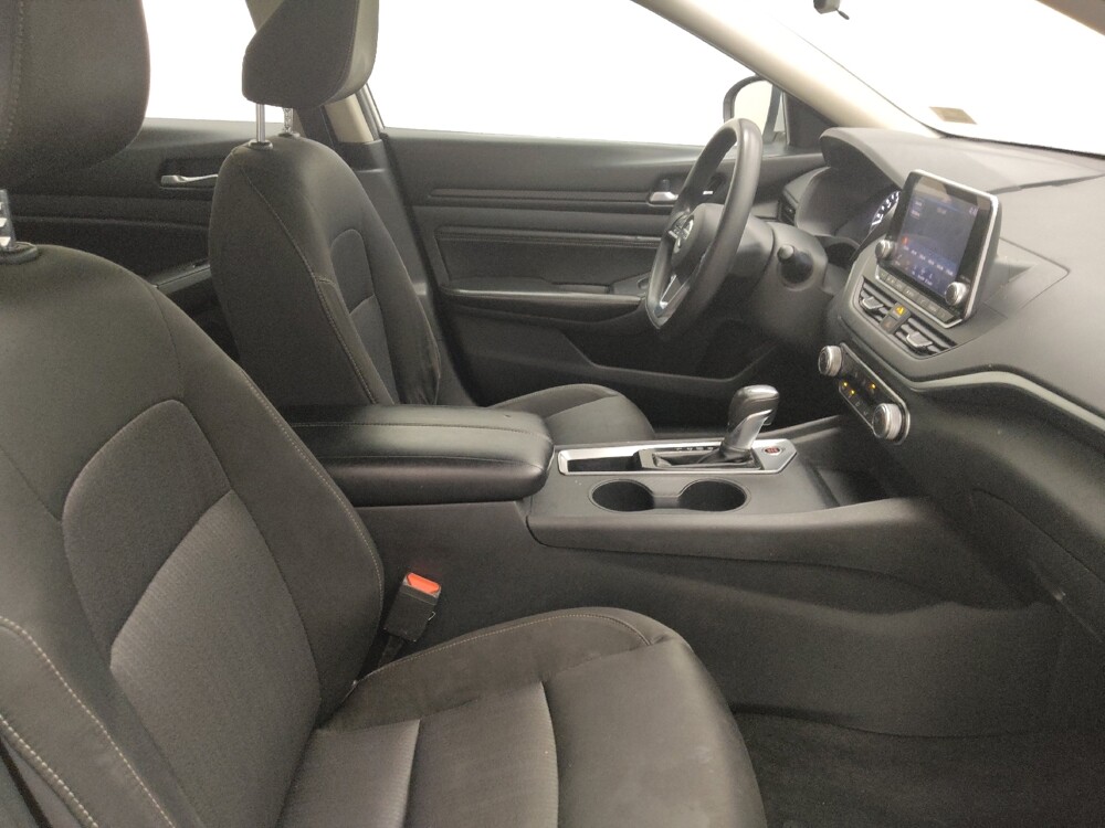 2020 Nissan Altima in Lombard, IL 60148 - 18132461 21