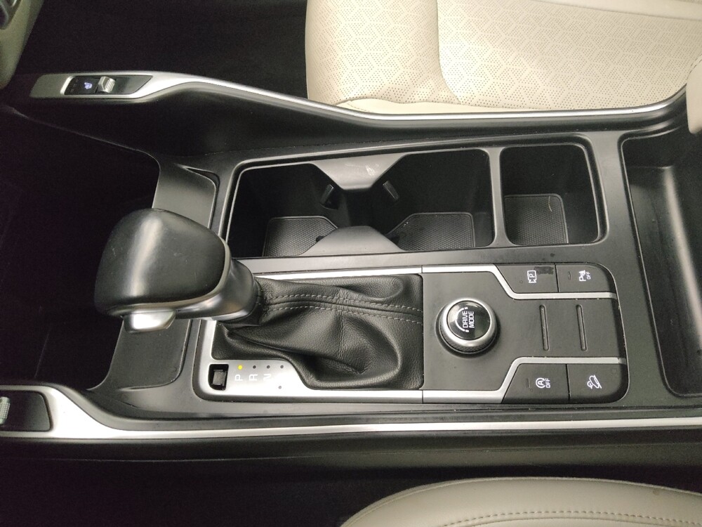 2021 Kia Sorento in Des Moines, IA 50310 - 18132462 26