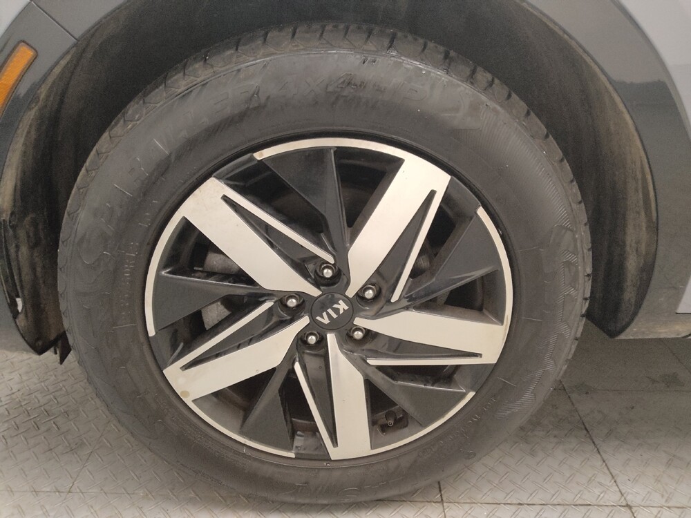 2021 Kia Sorento in Des Moines, IA 50310 - 18132462 31