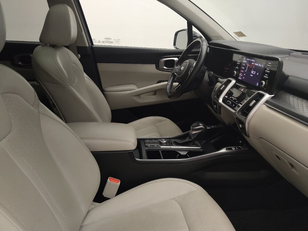 2021 Kia Sorento in Des Moines, IA 50310 - 18132462 21
