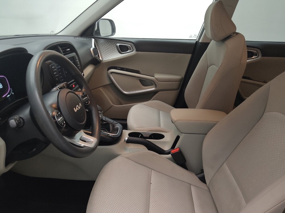 2025 Kia Soul in Peoria, IL 61615 - 18132464 17