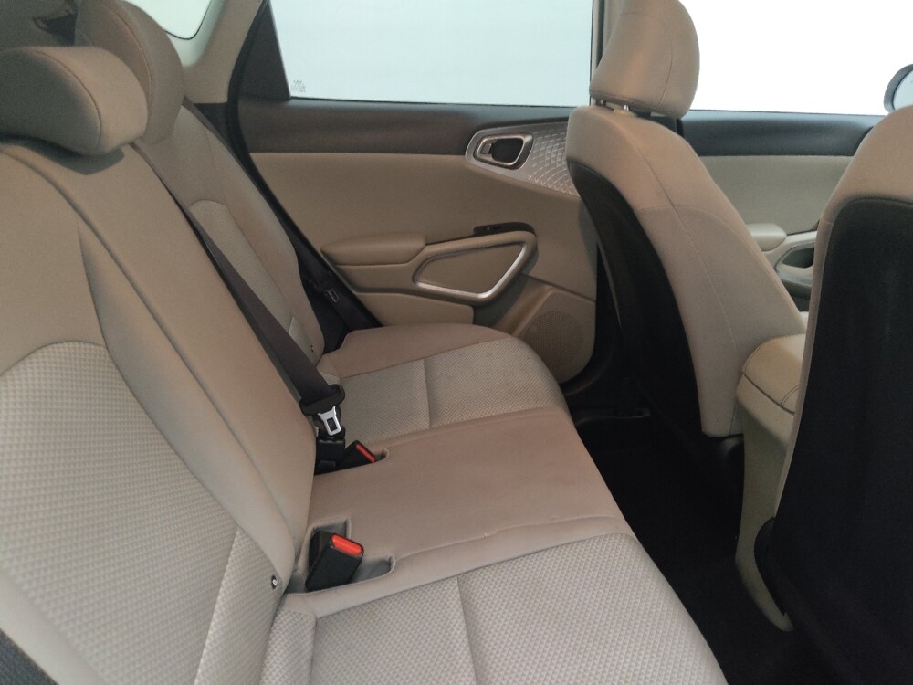 2025 Kia Soul in Peoria, IL 61615 - 18132464 19