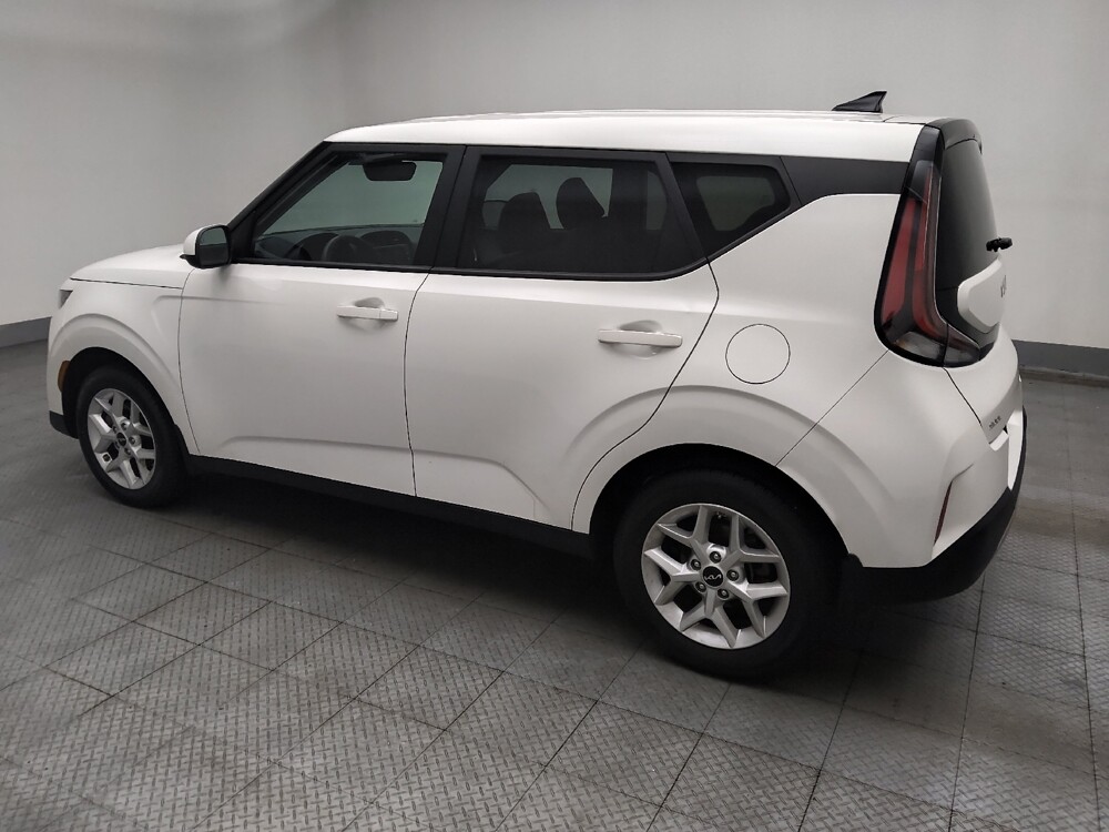2025 Kia Soul in Peoria, IL 61615 - 18132464 3