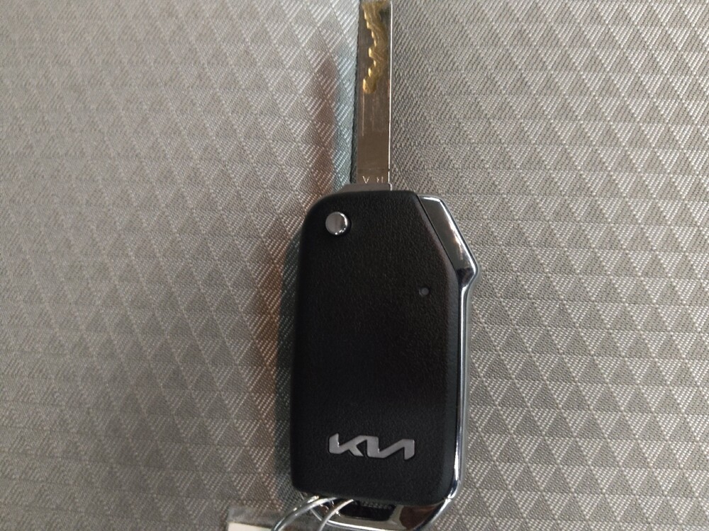 2025 Kia Soul in Peoria, IL 61615 - 18132464 32