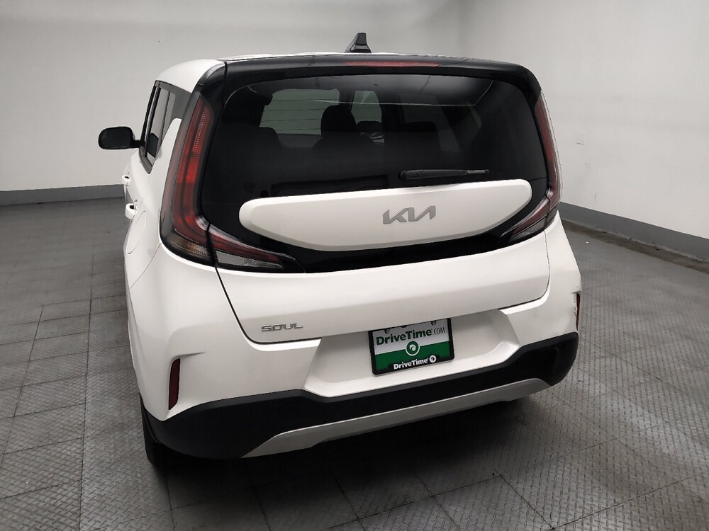 2025 Kia Soul in Peoria, IL 61615 - 18132464 6