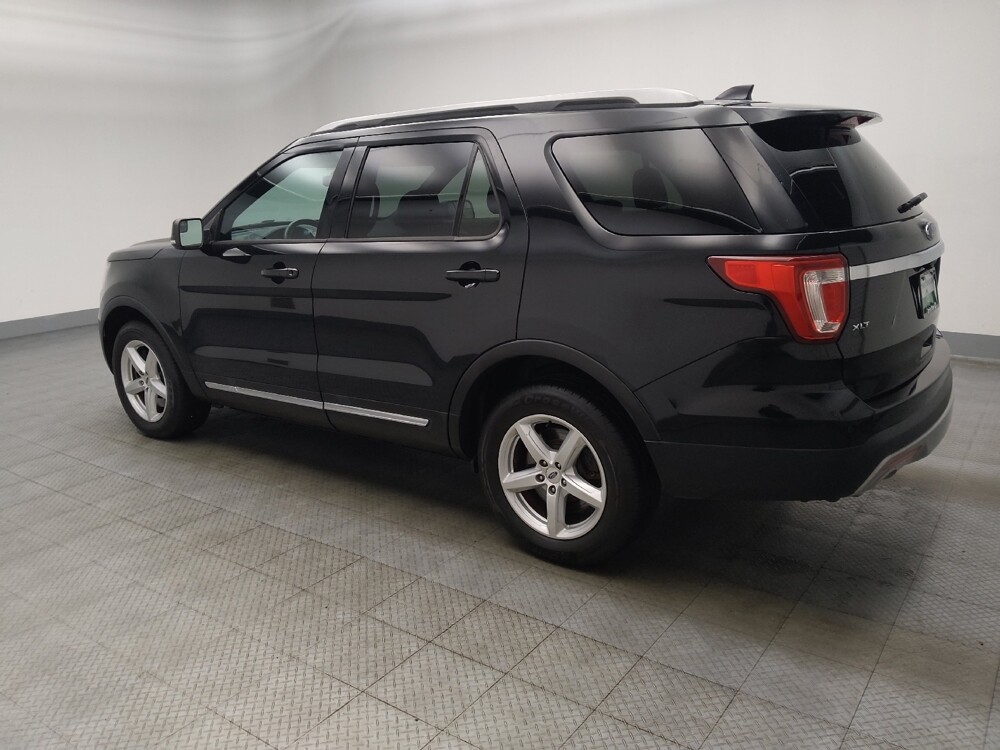 2017 Ford Explorer in Des Moines, IA 50310 - 18132467 3
