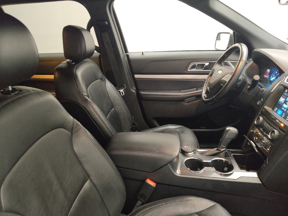 2017 Ford Explorer in Des Moines, IA 50310 - 18132467 21