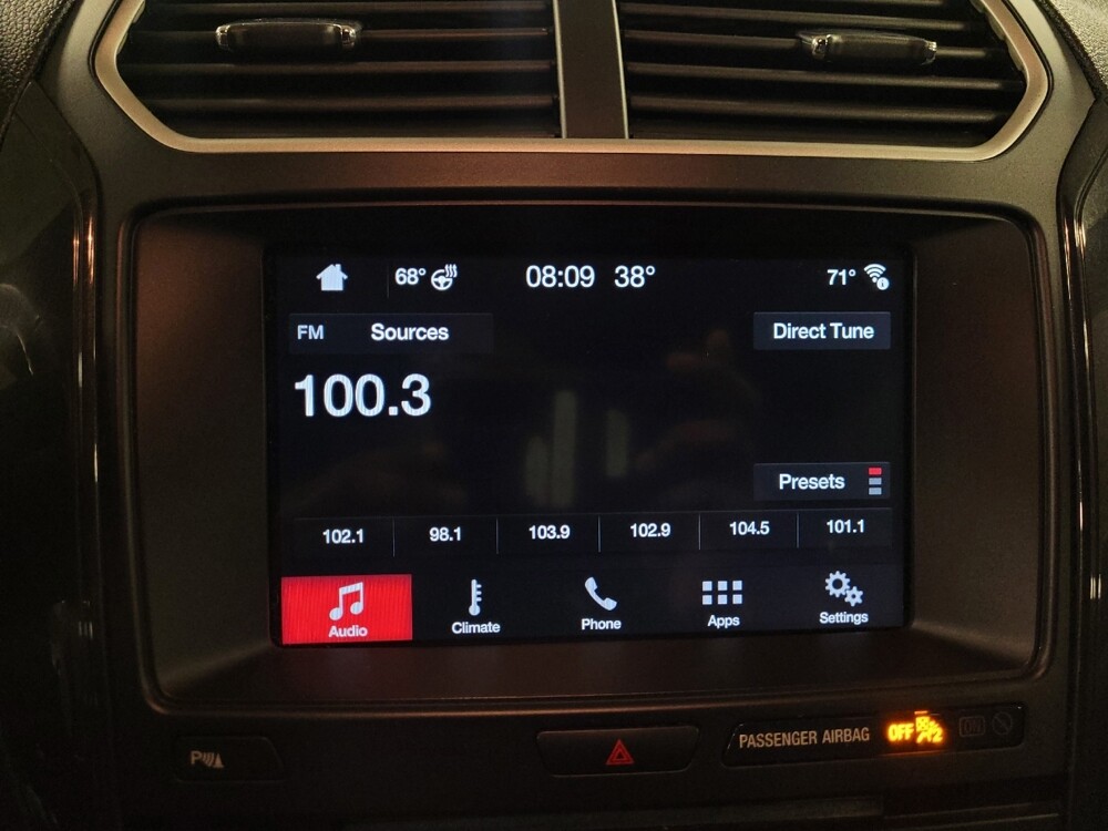 2017 Ford Explorer in Des Moines, IA 50310 - 18132467 25