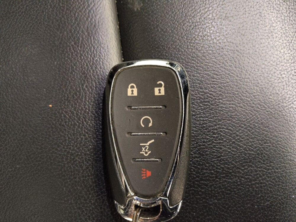 2019 Chevrolet Traverse in Des Moines, IA 50310 - 18132471 32