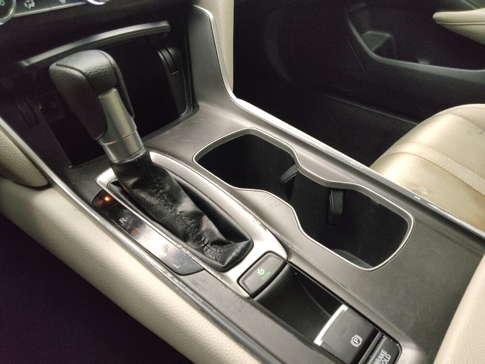 2020 Honda Accord in Lombard, IL 60148 - 18132472 26