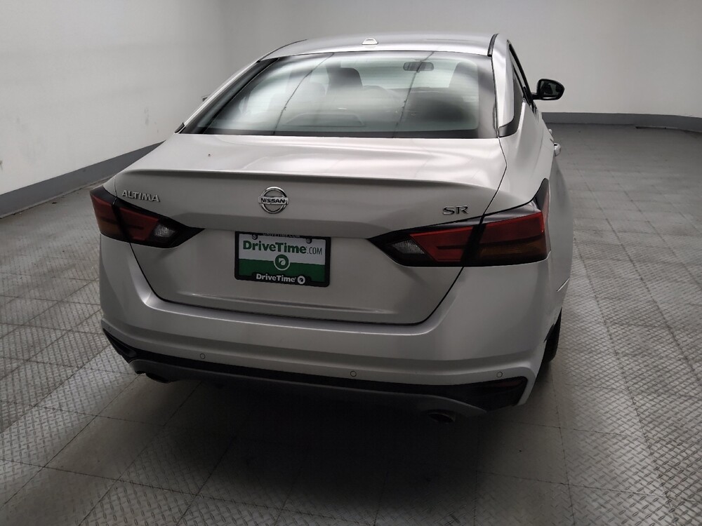 2020 Nissan Altima in Des Moines, IA 50310 - 18132473 7