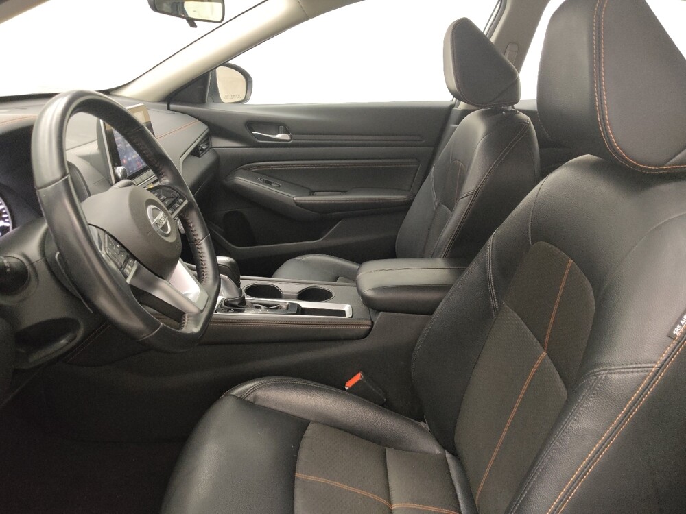 2020 Nissan Altima in Des Moines, IA 50310 - 18132473 17