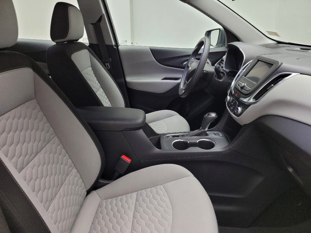 2020 Chevrolet Equinox in Grand Rapids, MI 49508 - 18132476 21