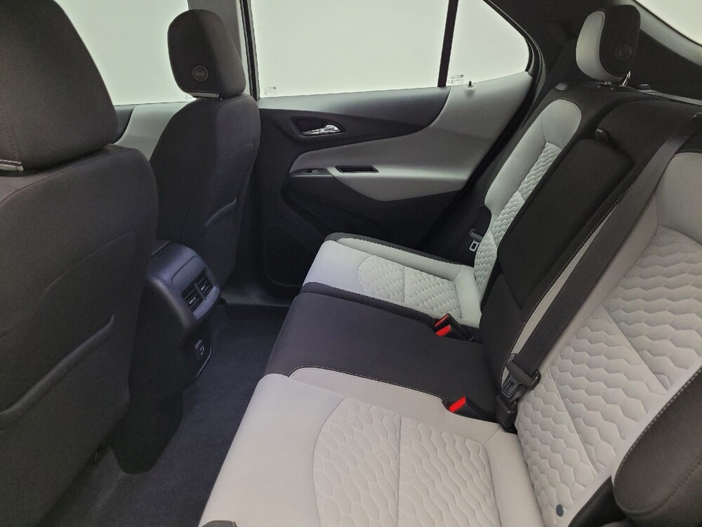 2020 Chevrolet Equinox in Grand Rapids, MI 49508 - 18132476 18