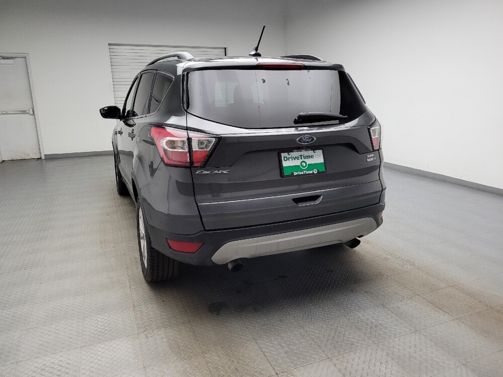 2018 Ford Escape in Taylor, MI 48180 - 18132477 6