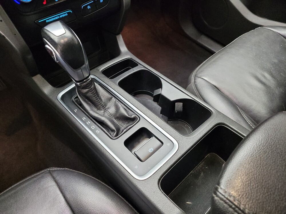 2018 Ford Escape in Taylor, MI 48180 - 18132477 26